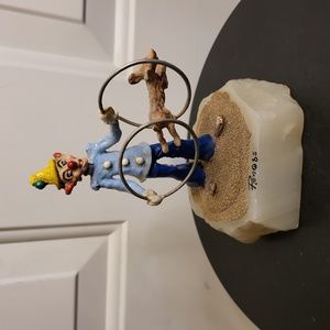 Ron Lee Clown  an Dog Jumping Through Hoops Statue Figurine 6"